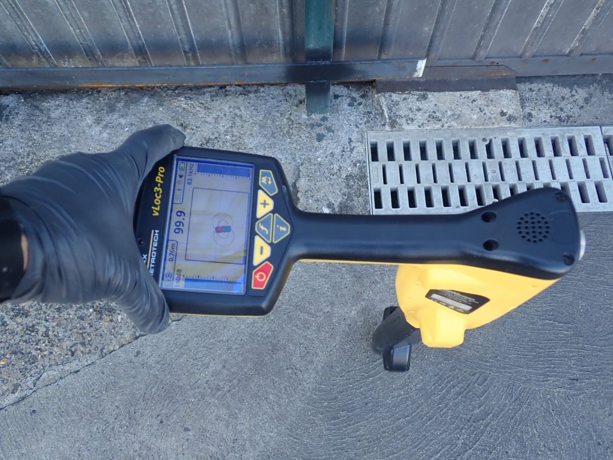 RF Detect dispose des moyens techniques pour intervenir entre le compteur d'eau et l'habitation RF Detect dispose des moyens techniques pour intervenir entre le compteur d'eau et l'habitation
